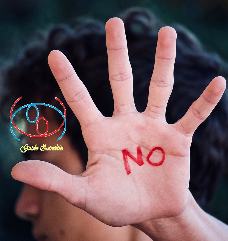 mano aperta, dire no