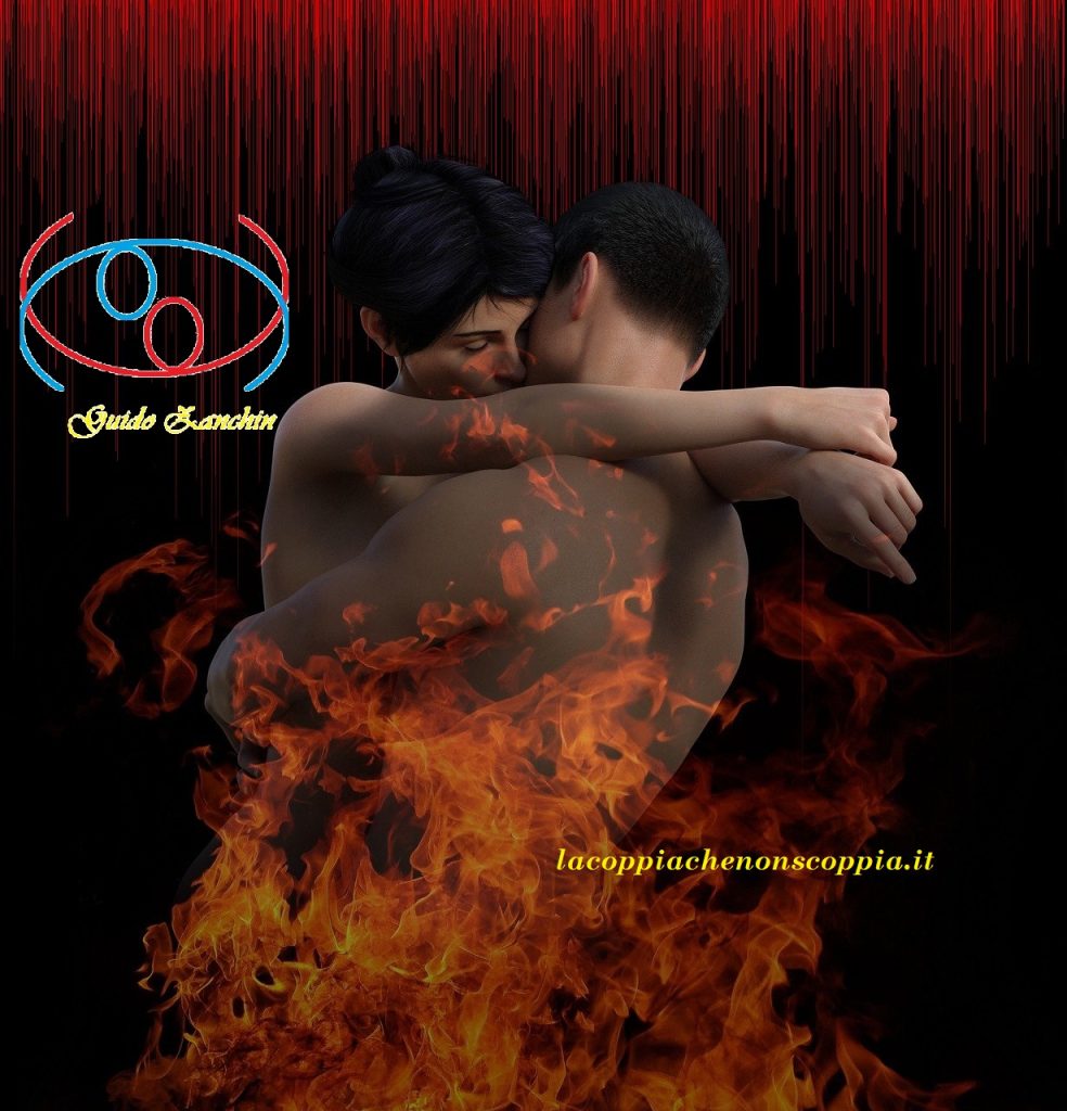 foto di due amanti che bruciano di desiderio tra le fiamme