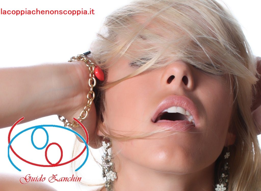 foto di donna, eccitazione 